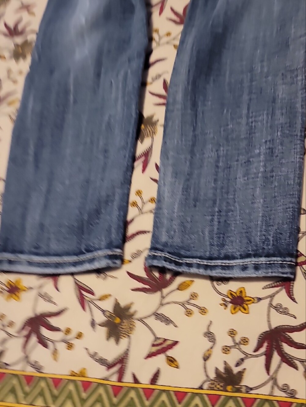 Miss Me Sz 27 Skinny Jeans Sparkly! - Picture 8 of 11
